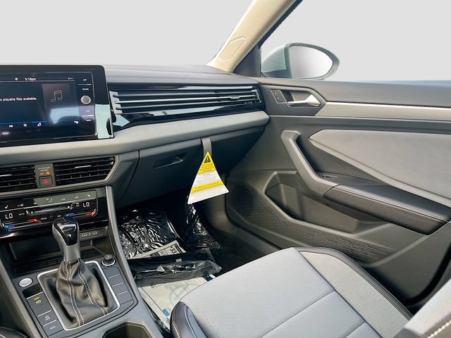 New 2026 Volkswagen Jetta SE FWD image 23