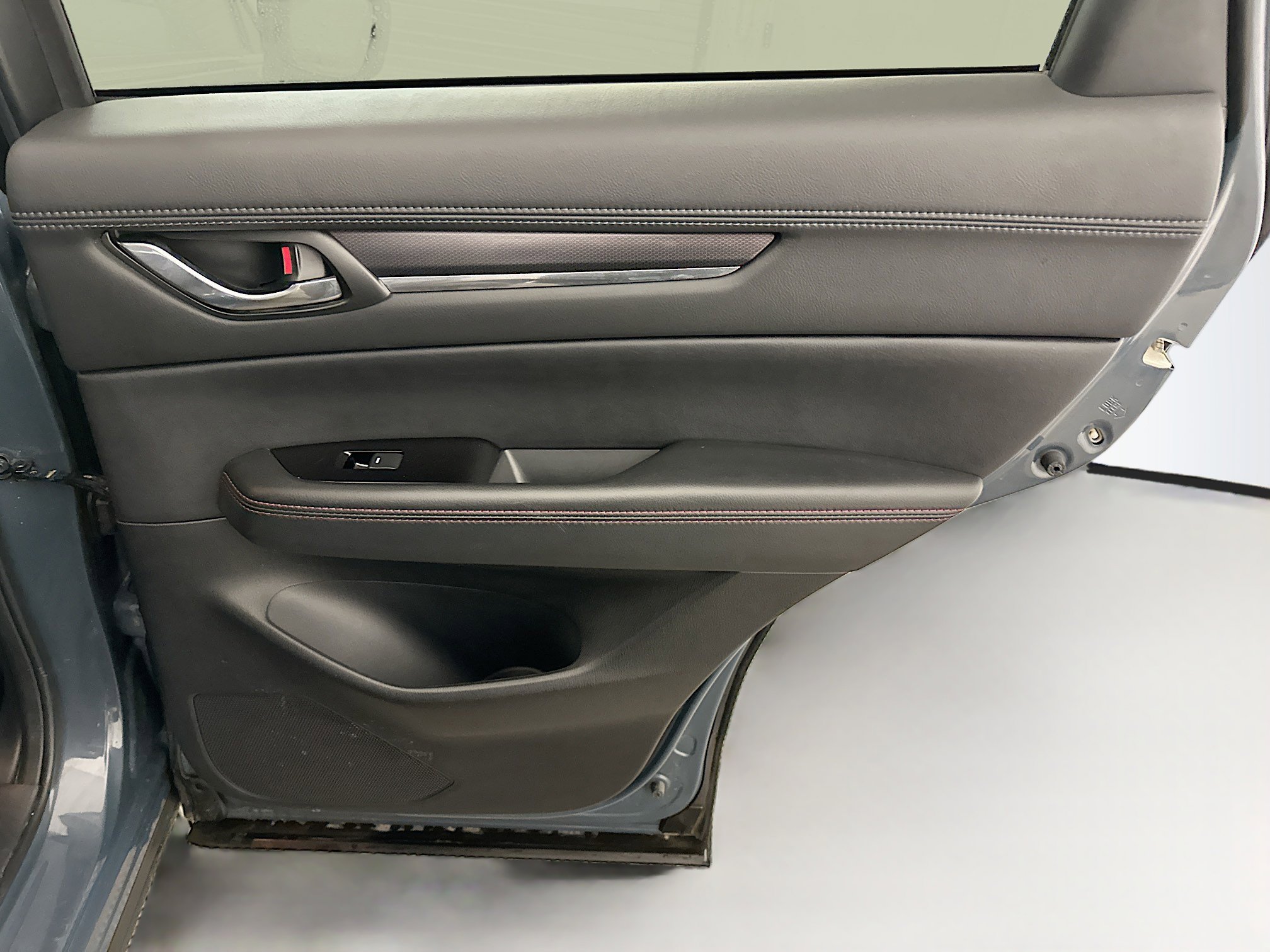 Used 2025 MAZDA CX-5 Carbon Edition image 33