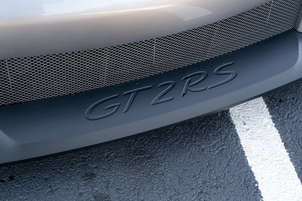 Used 2018 Porsche 911 GT2 RS RWD image 6