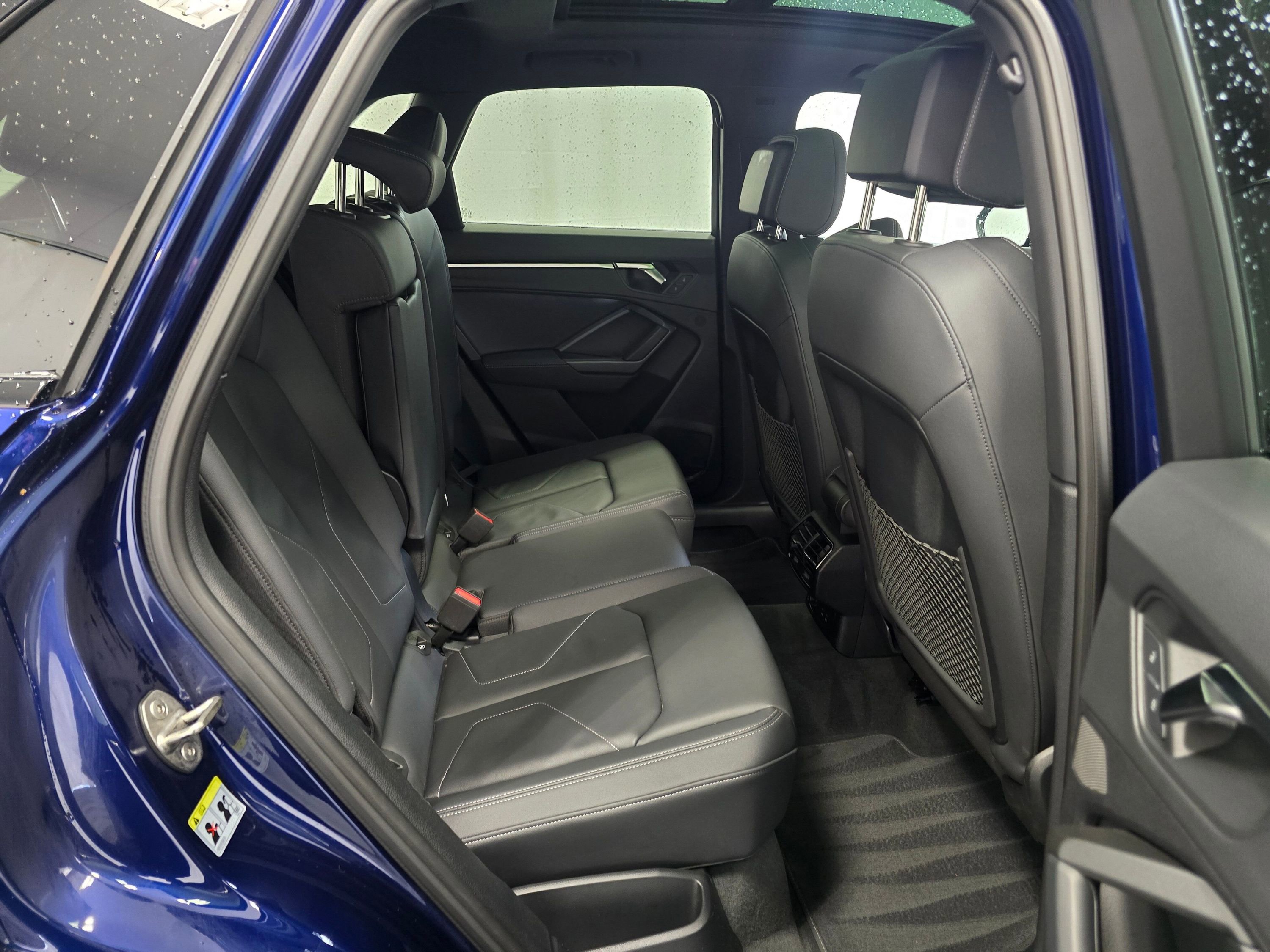 Used 2024 Audi Q3 2.0T Premium w/ Convenience Package image 23