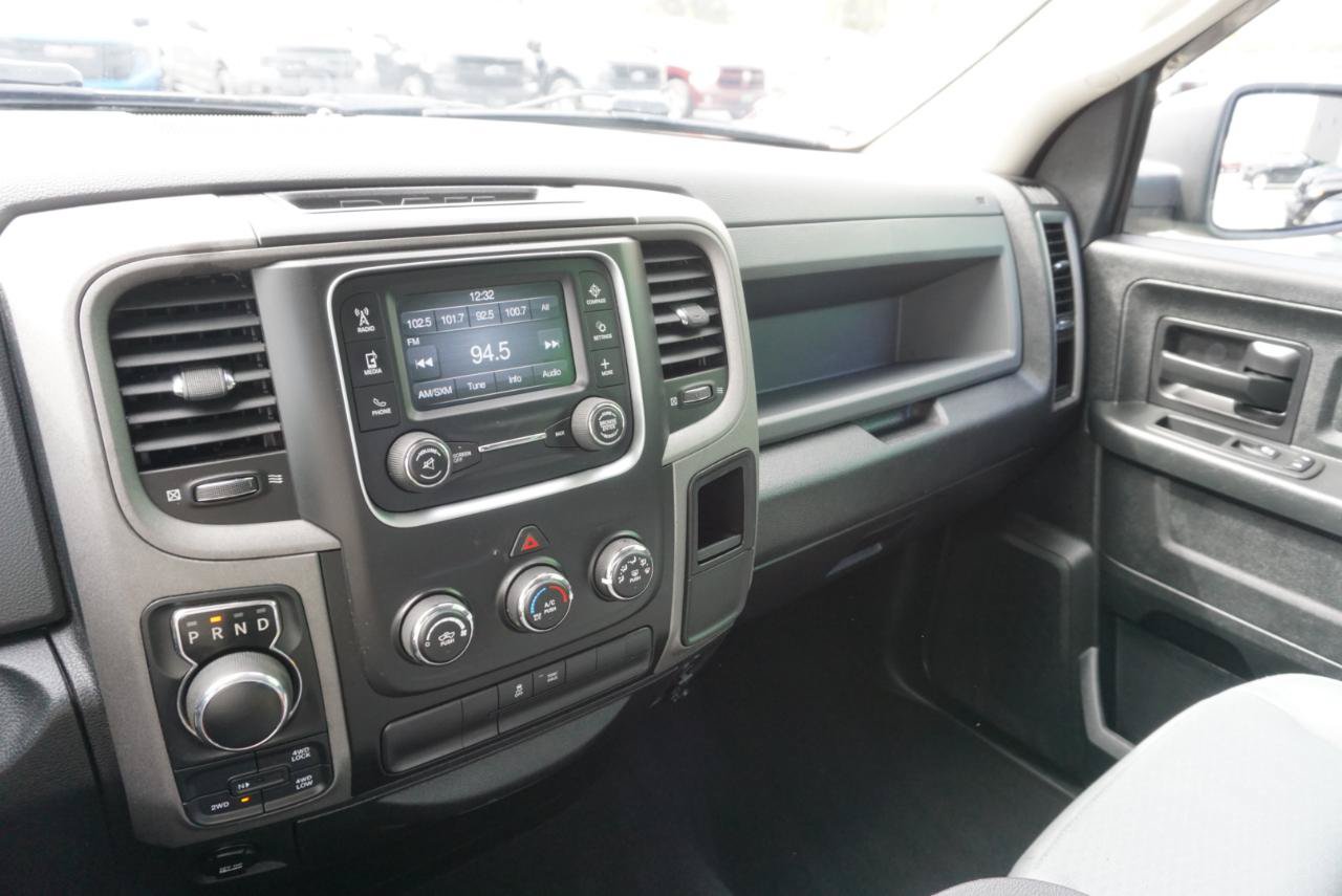 Used 2017 RAM 1500 Express w/ Black Ram 1500 Express Group AWD/4WD image 12