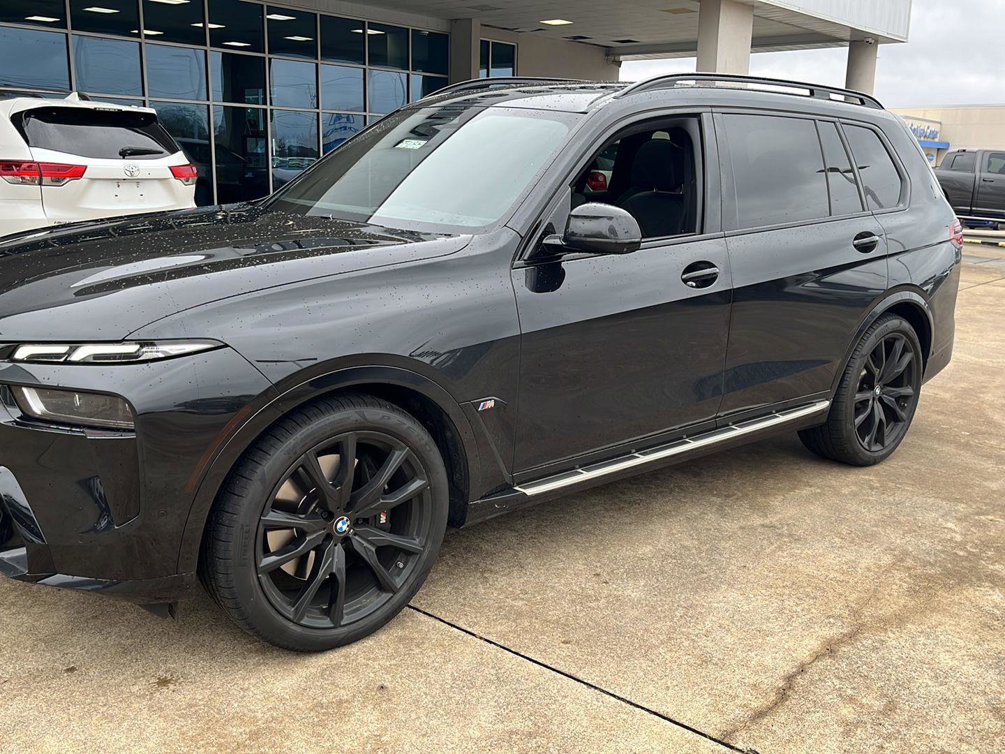 Used 2024 BMW X7 xDrive40i w/ M Sport Package