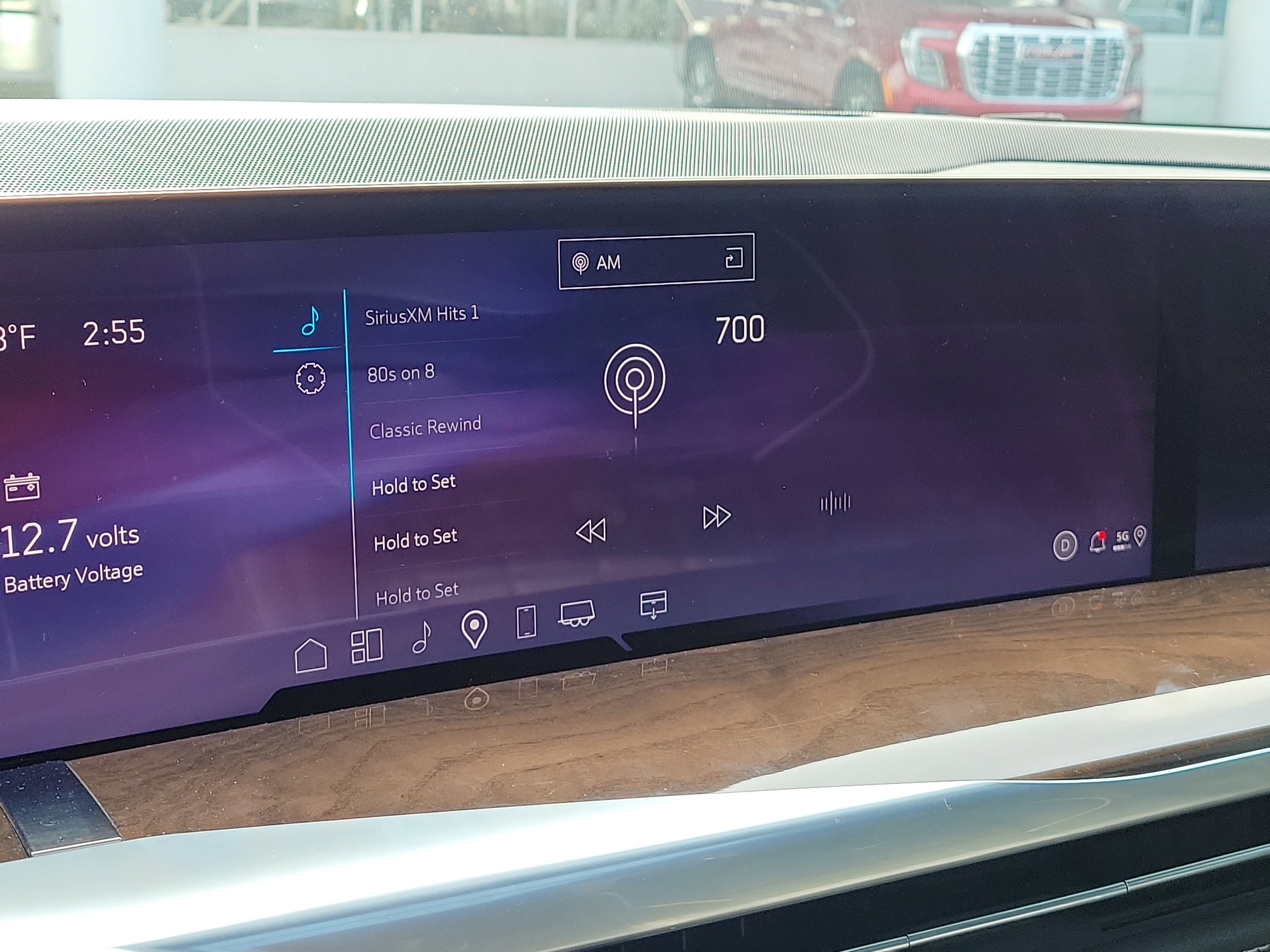 Used 2025 Cadillac Escalade Sport Platinum w/ LPO, ONYX Package image 27