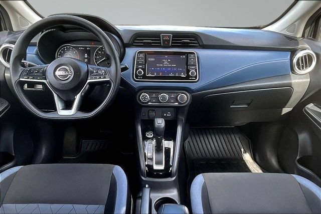 Used 2025 Nissan Versa SV w/ Trunk Package FWD image 7