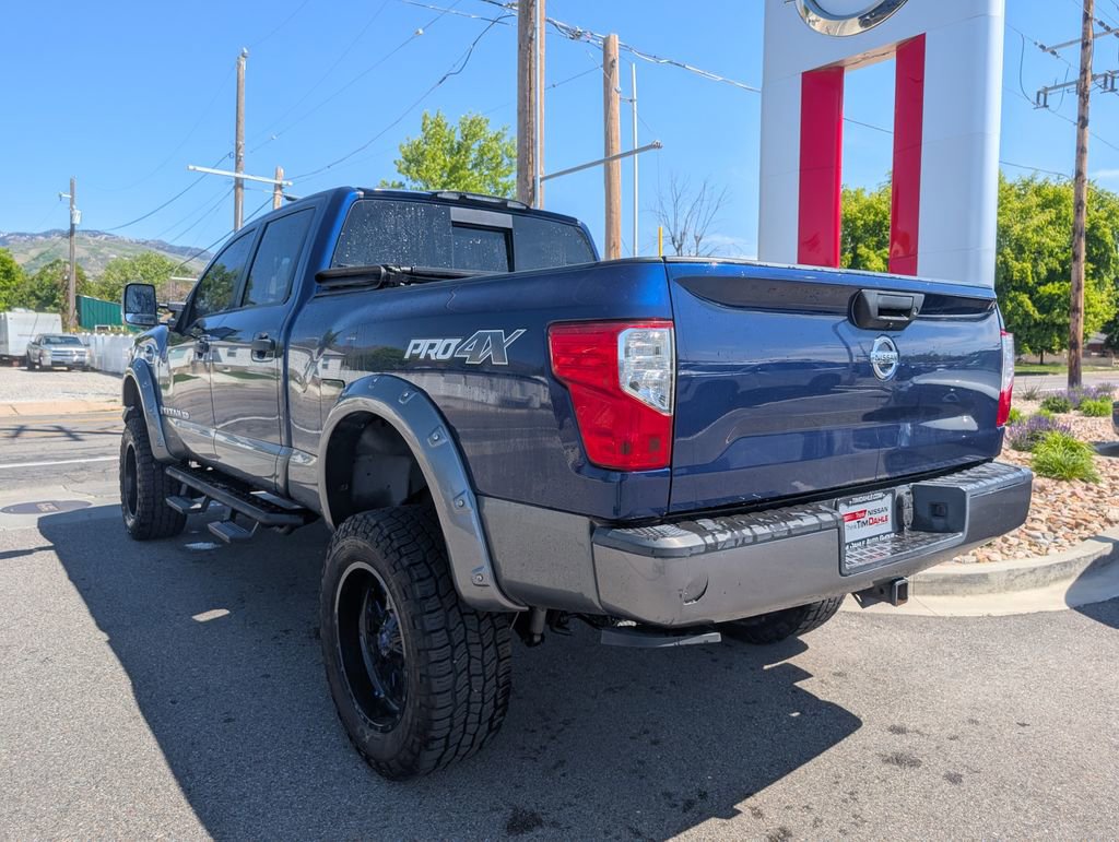 Used 2017 Nissan Titan PRO-4X AWD/4WD image 5