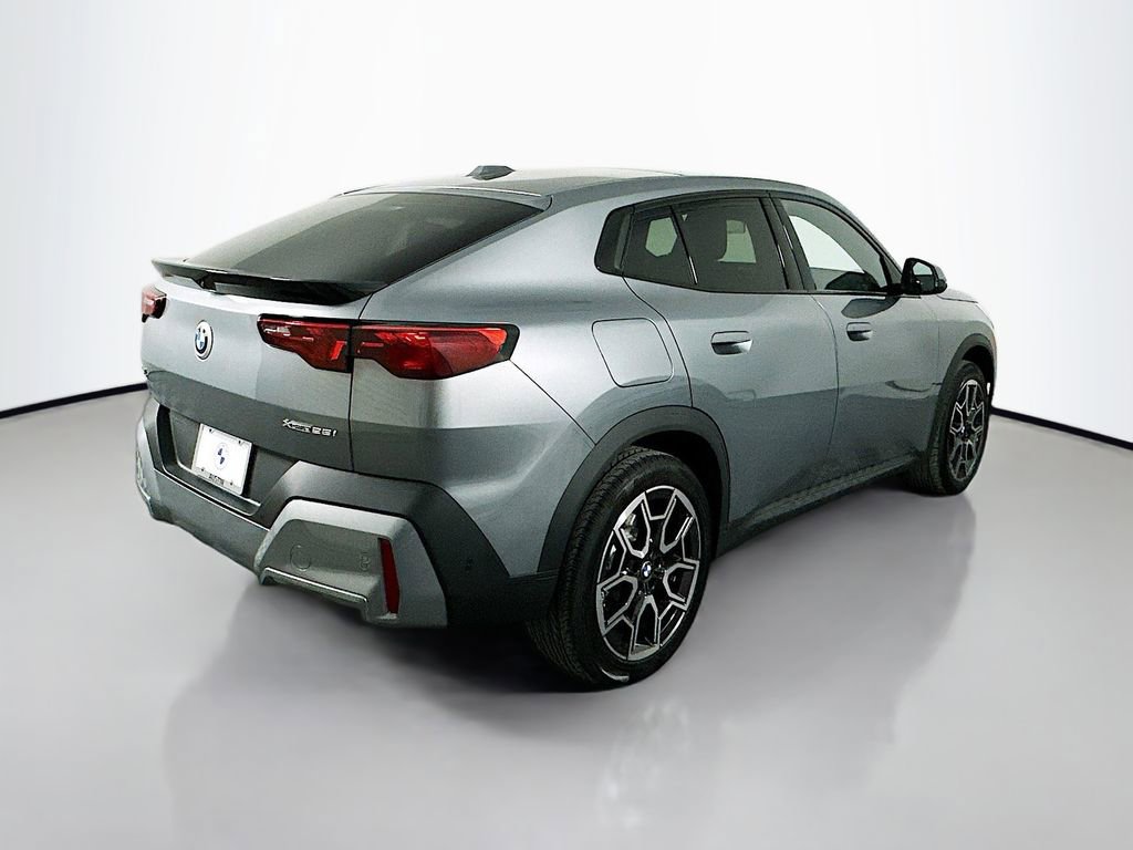 Used 2026 BMW X2 xDrive28i w/ Convenience Package image 5