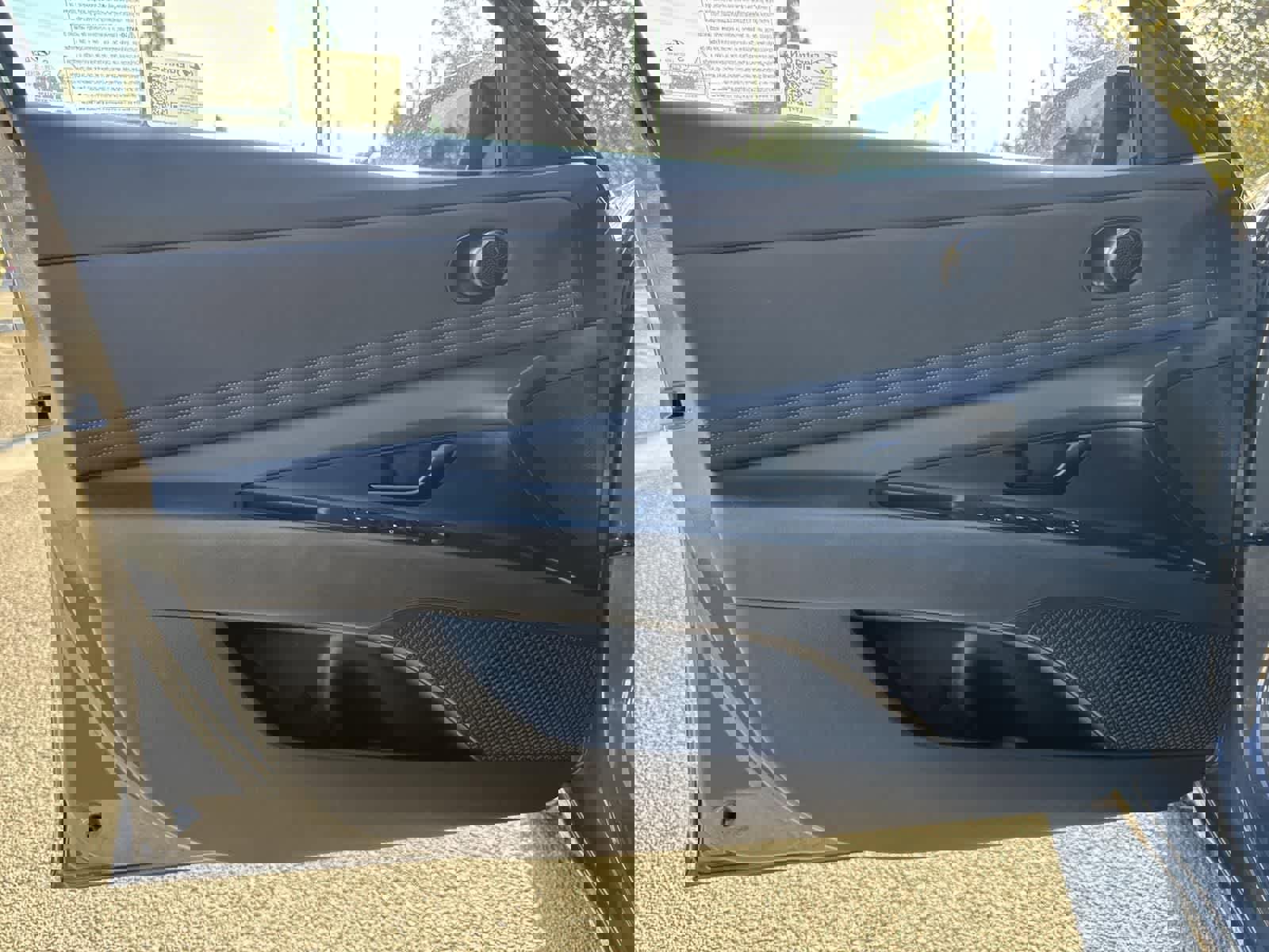 Certified 2025 Hyundai Elantra SEL image 19