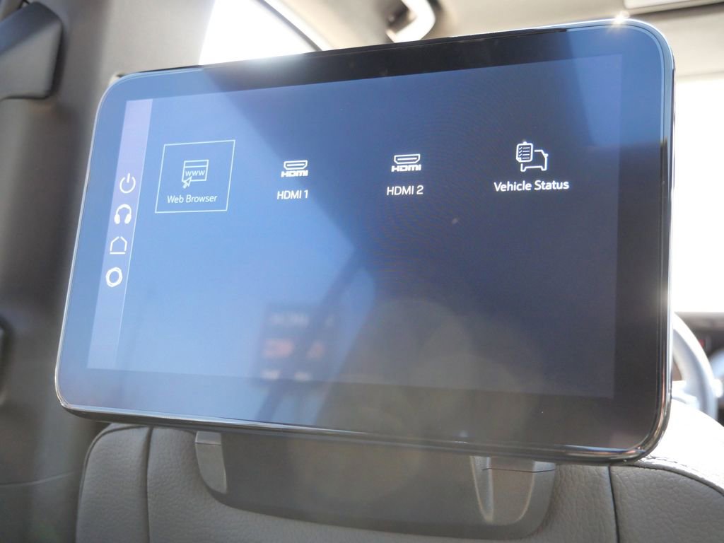 New 2026 GMC Yukon XL Denali w/ Denali Reserve Package image 44