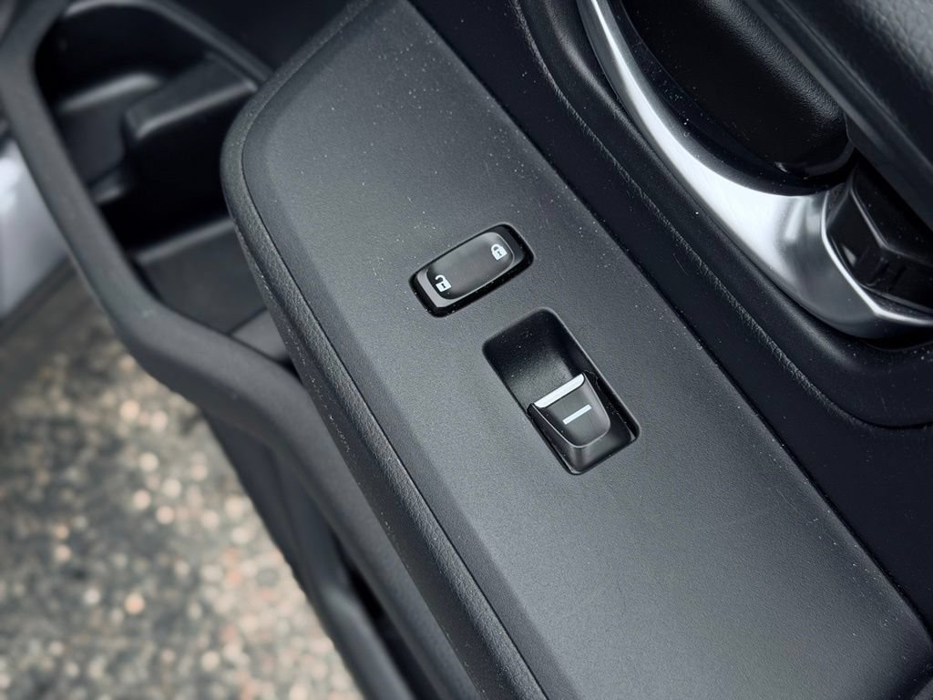 Used 2025 Honda Pilot Touring image 19