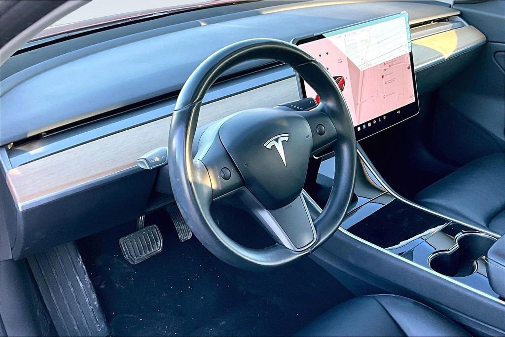 Used 2018 Tesla Model 3 Long Range image 14