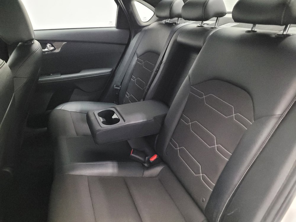 Used 2023 Kia Forte GT-Line w/ GT-Line Premium Package FWD image 18