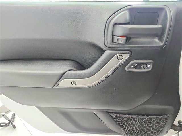 Used 2018 Jeep Wrangler Unlimited Sport S image 29