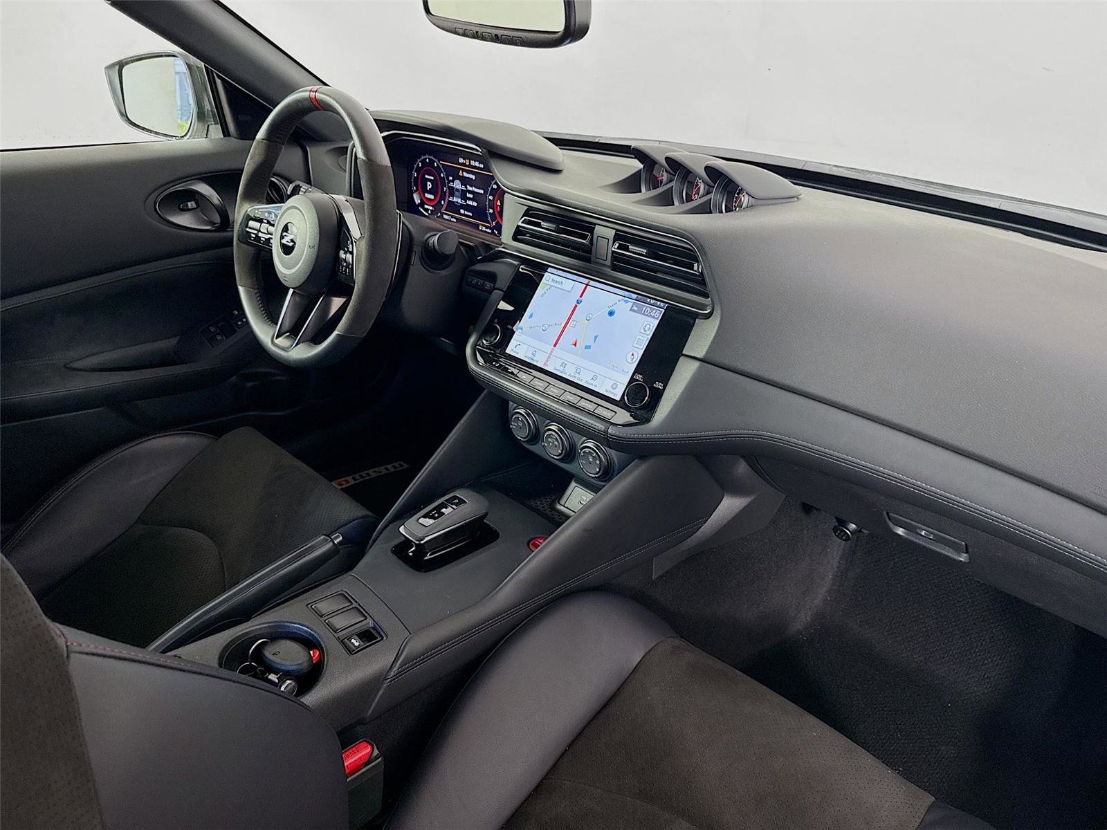 Used 2025 Nissan Z NISMO w/ Floor Mat Package image 13
