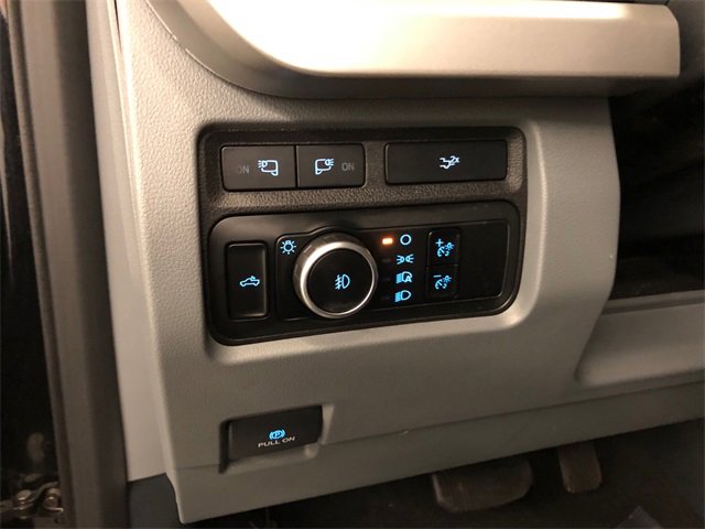 Used 2023 Ford F250 XLT w/ Black Appearance Package image 18