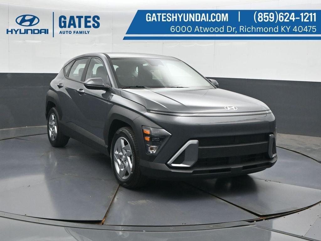New 2027 Hyundai Kona SE FWD image 4