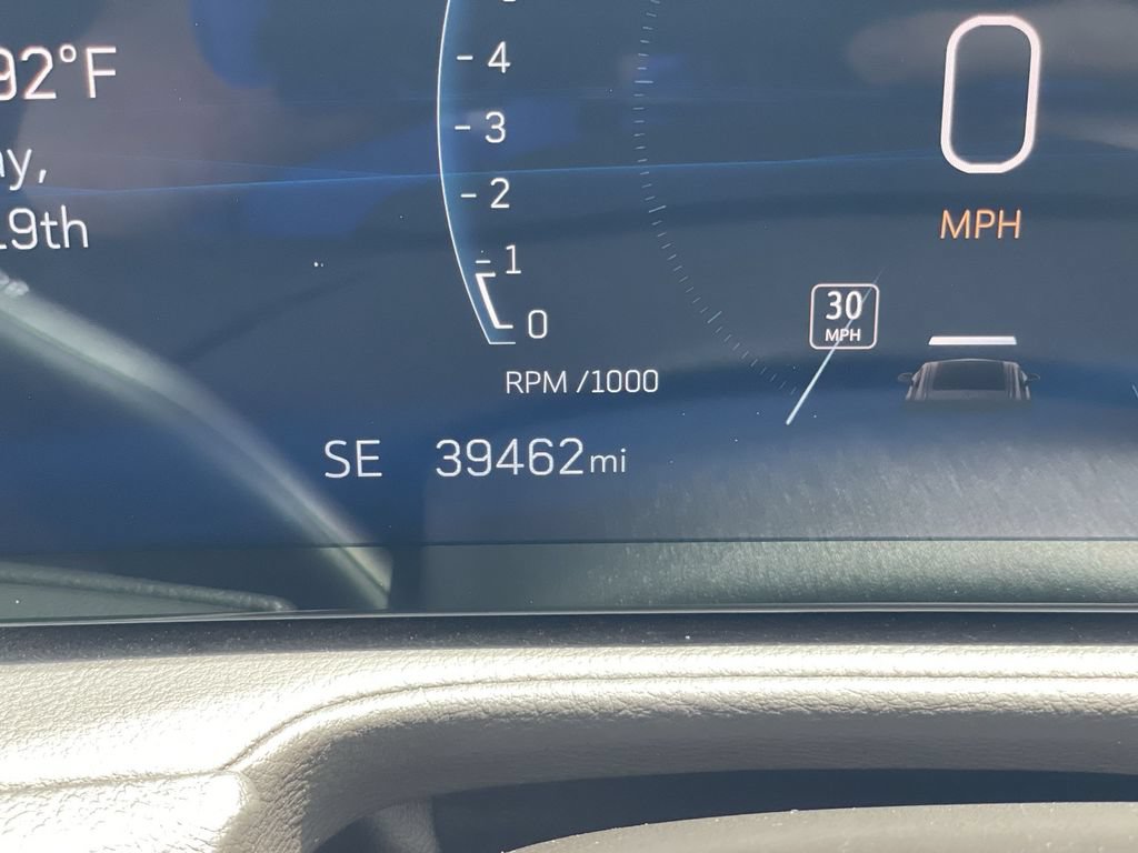 Certified 2025 Cadillac XT4 Premium Luxury FWD image 12