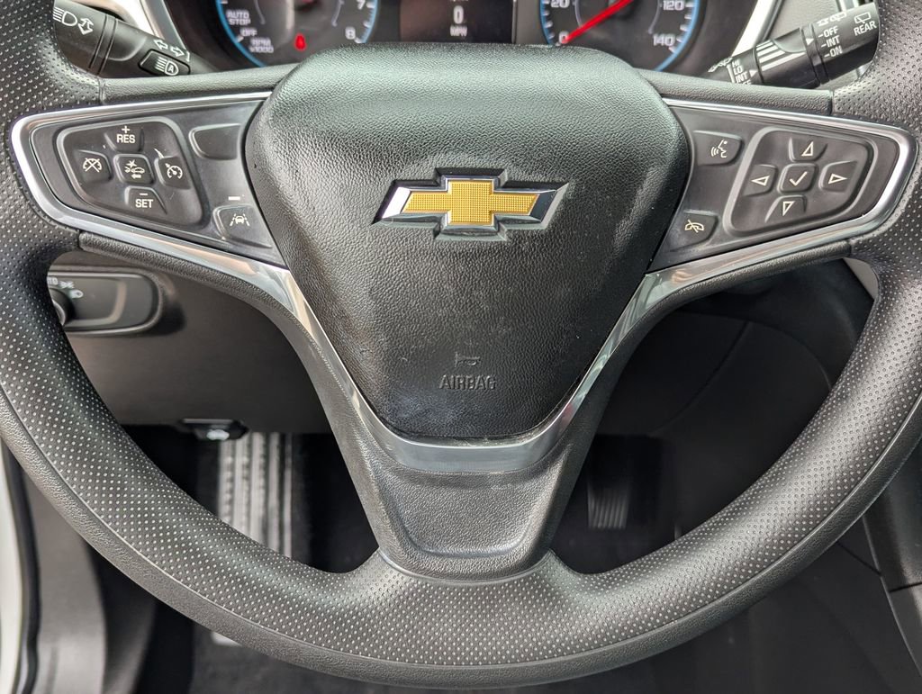Used 2021 Chevrolet Equinox LS w/ LS Convenience Package FWD image 5