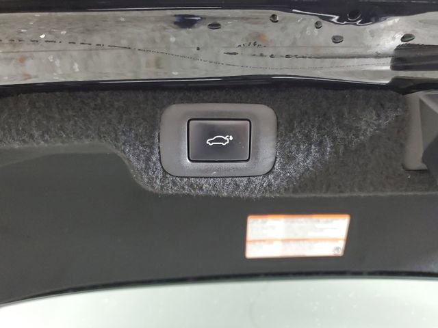 Used 2020 Lexus LS 500 w/ Interior Upgrade Package image 8