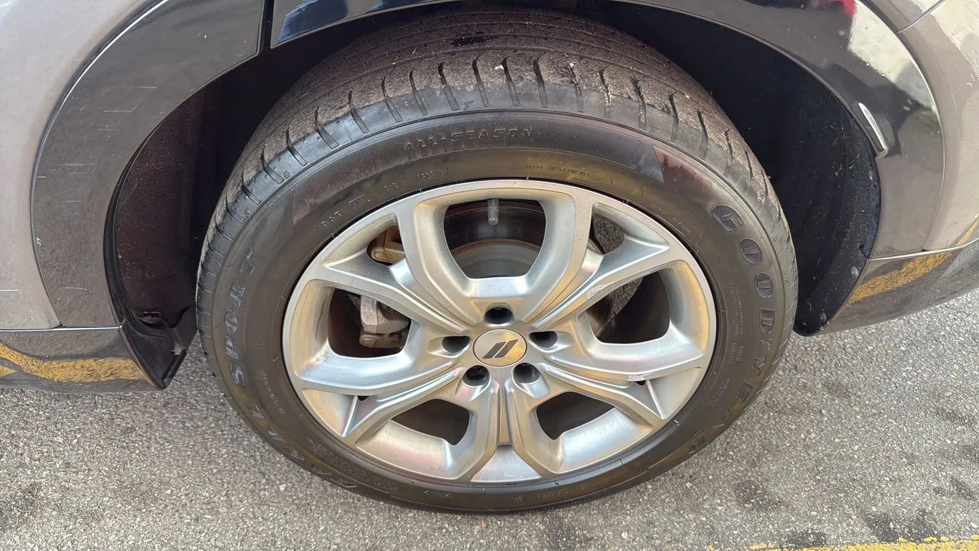 Used 2024 Dodge Hornet R/T image 9