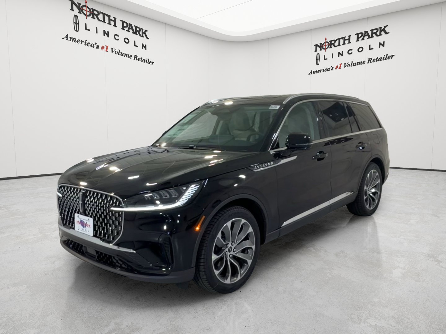 New 2026 Lincoln Aviator 2WD image 5