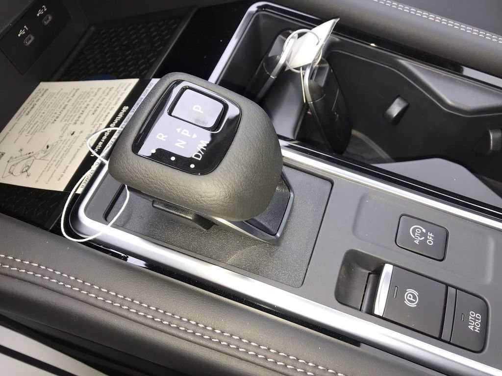 New 2026 Nissan Pathfinder Platinum image 19