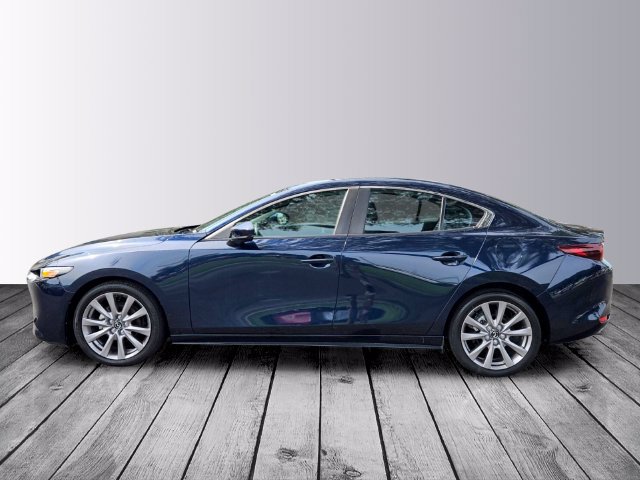 Used 2023 MAZDA MAZDA3 s FWD image 2