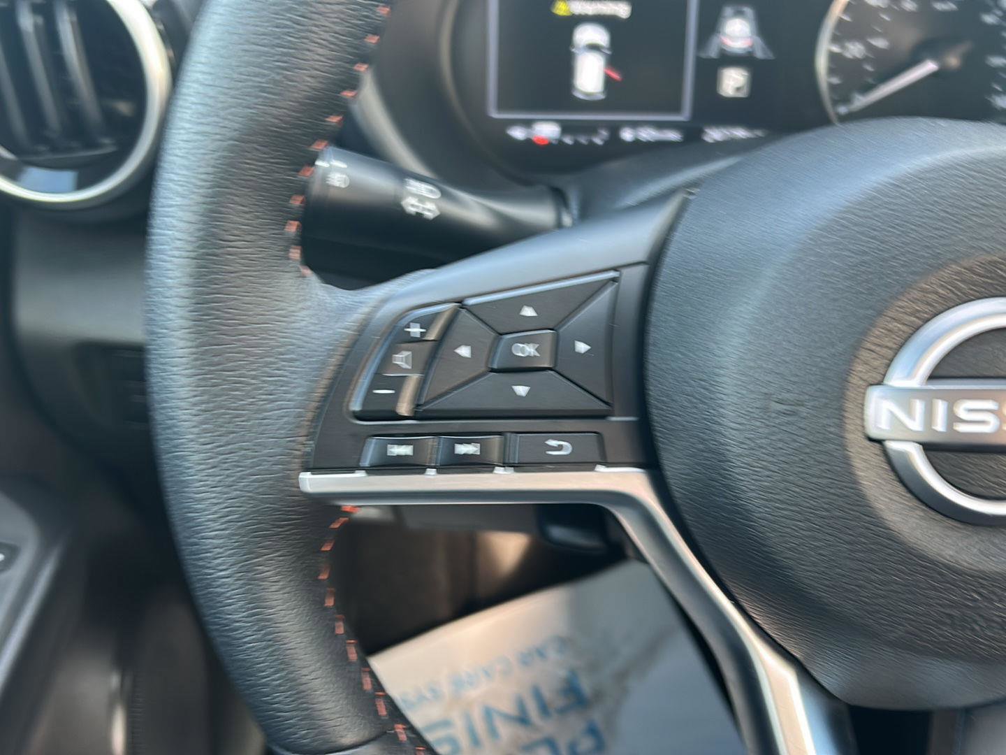 Used 2024 Nissan Kicks SR w/ SR Premium Package image 27