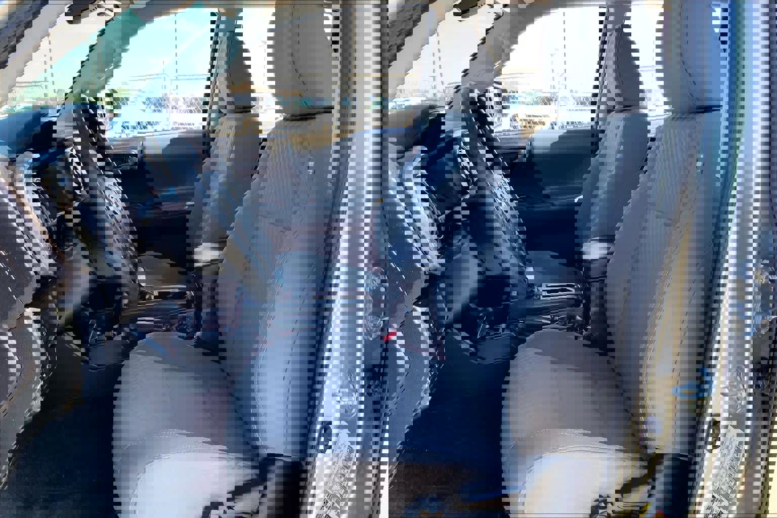 Used 2023 Toyota Tacoma SR image 8