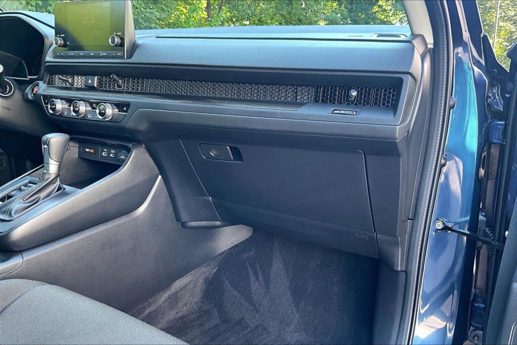 Used 2025 Honda CR-V EX image 11
