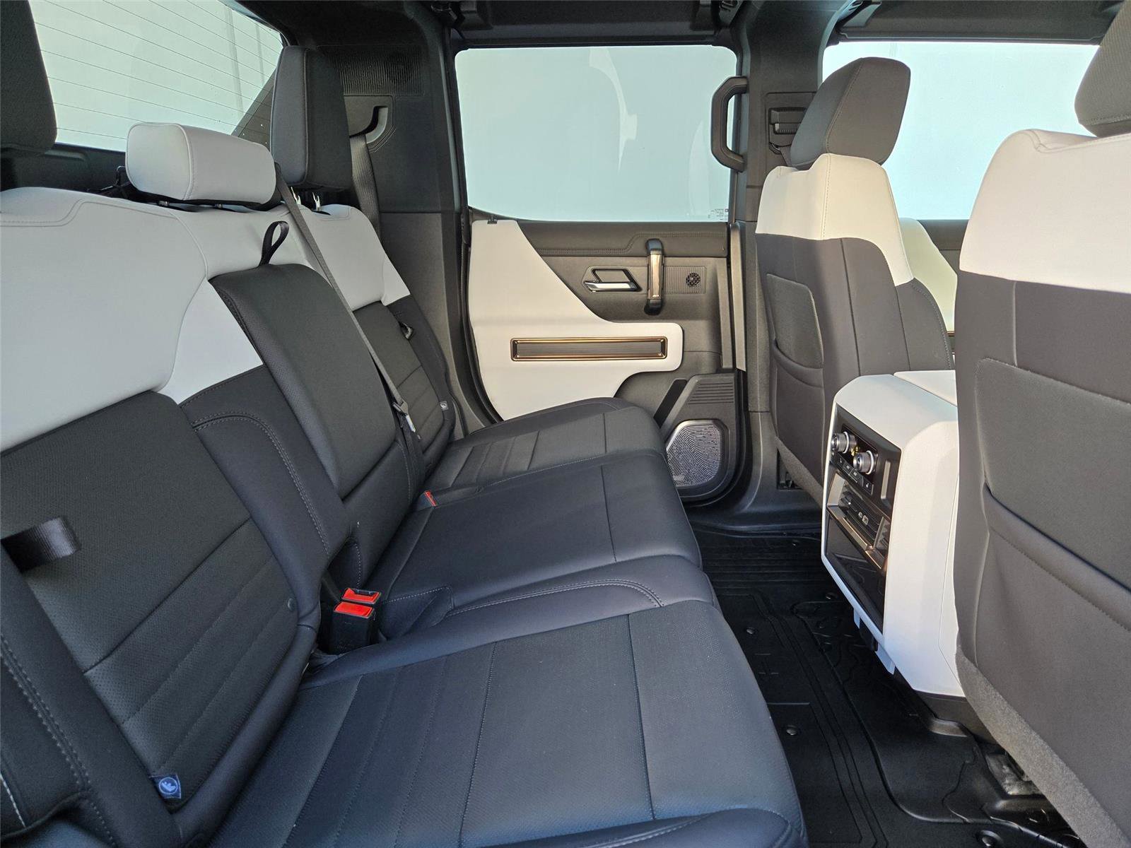 Used 2025 GMC Hummer EV 3X image 31