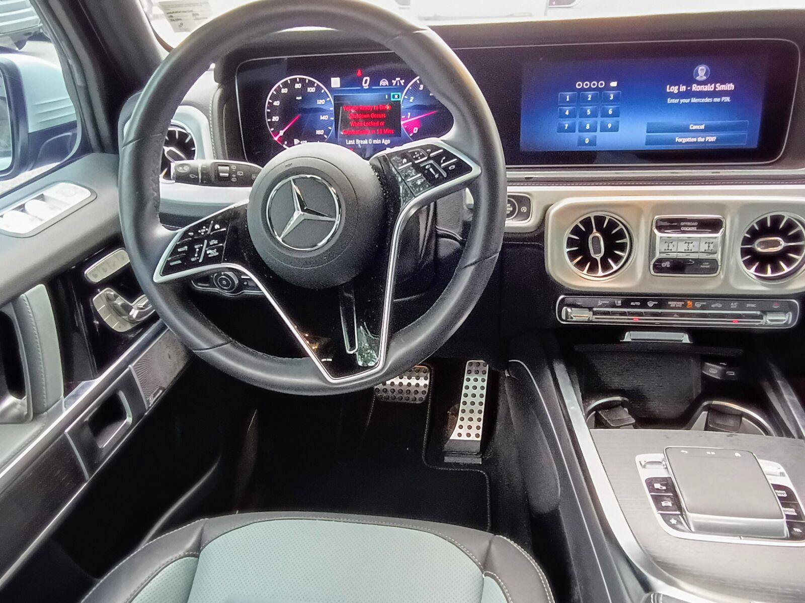 Used 2025 Mercedes-Benz G 550 image 10