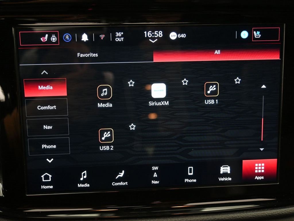 Used 2024 Dodge Durango GT image 28