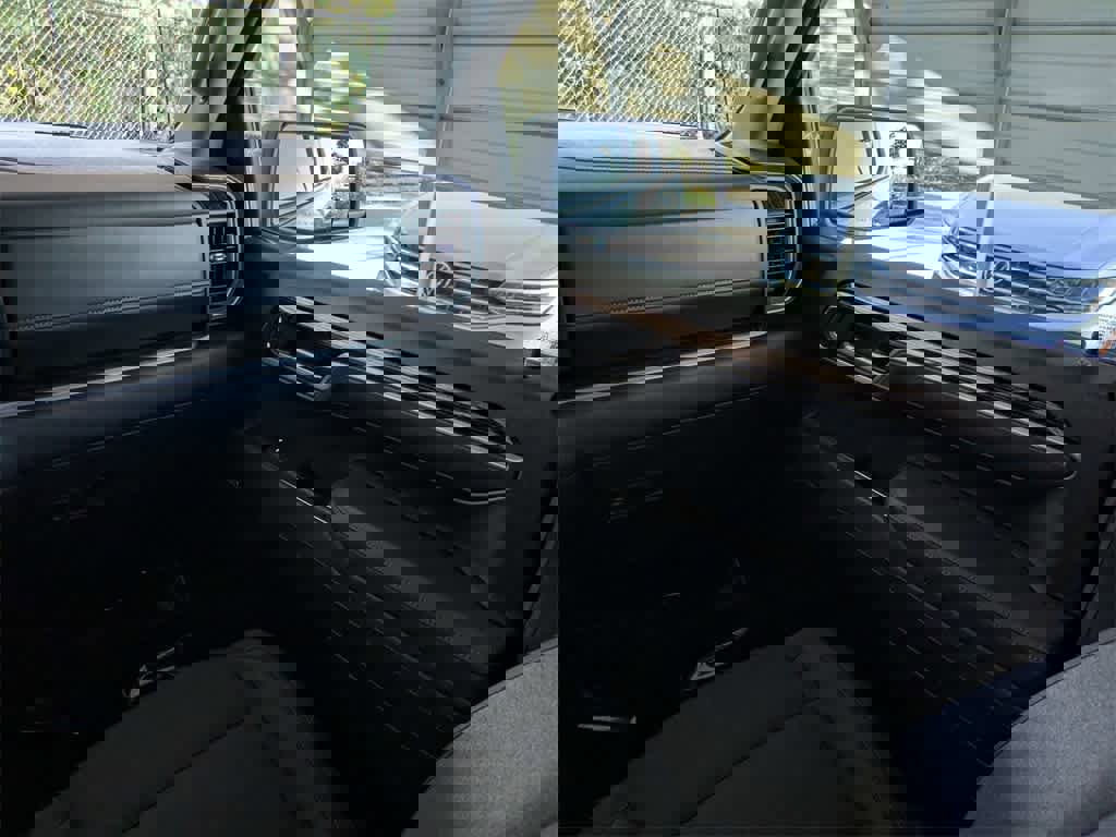 Used 2025 GMC Sierra 1500 Elevation w/ Preferred Package image 20