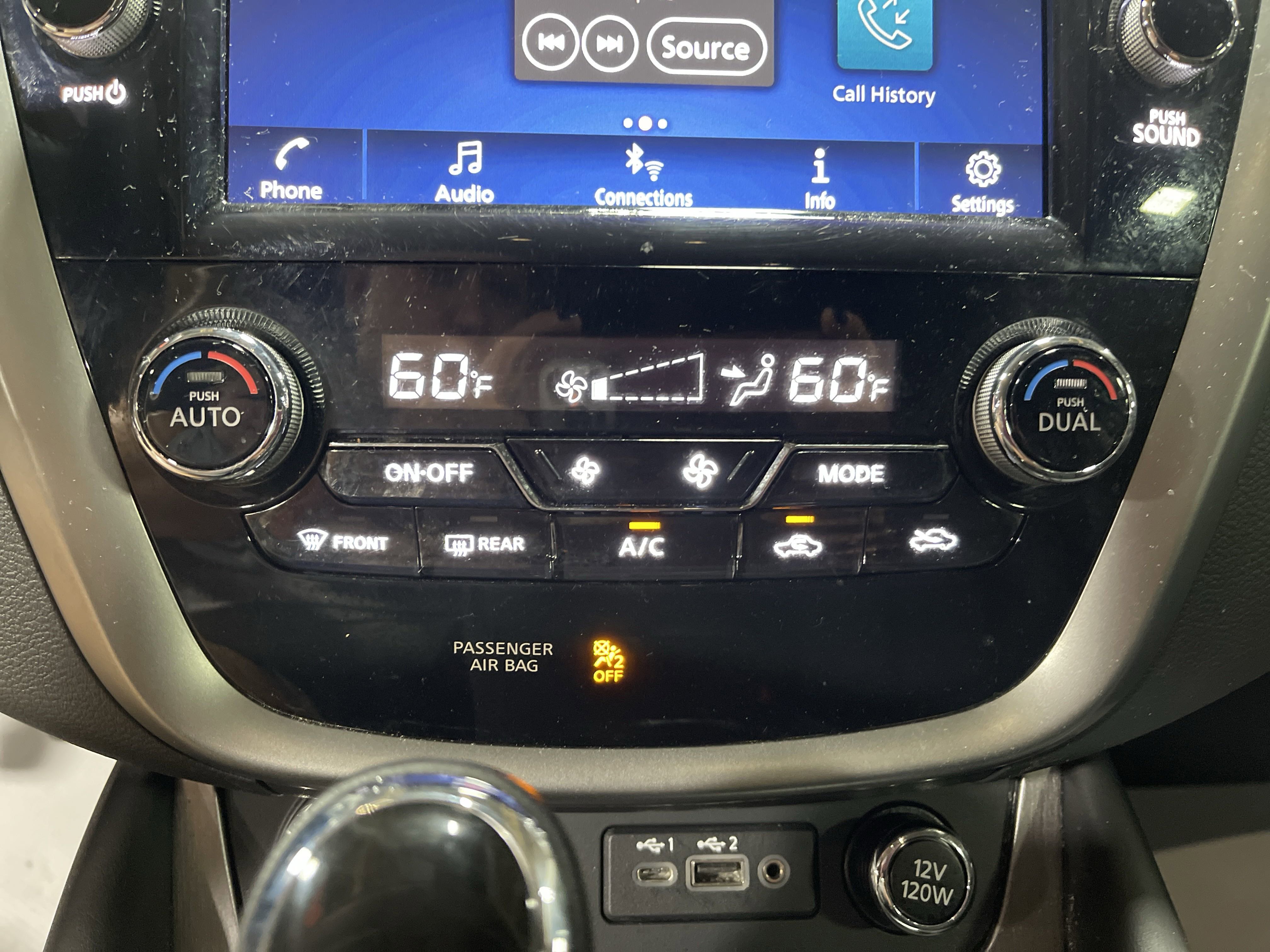 Used 2024 Nissan Murano SV w/ SV Midnight Edition Package image 24