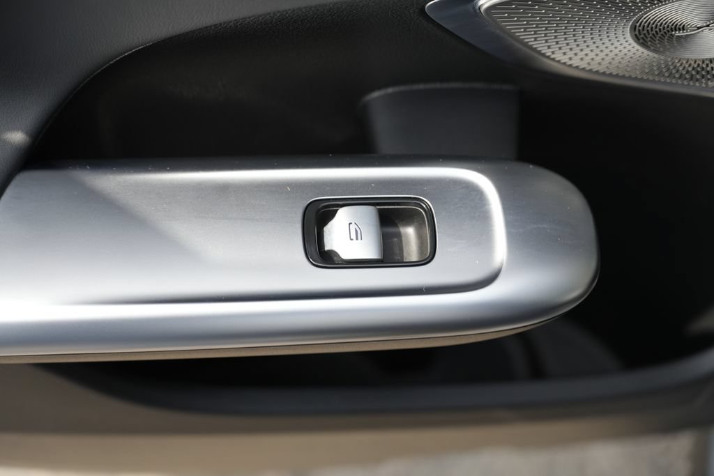 Used 2024 Mercedes-Benz C 63 AMG S image 33