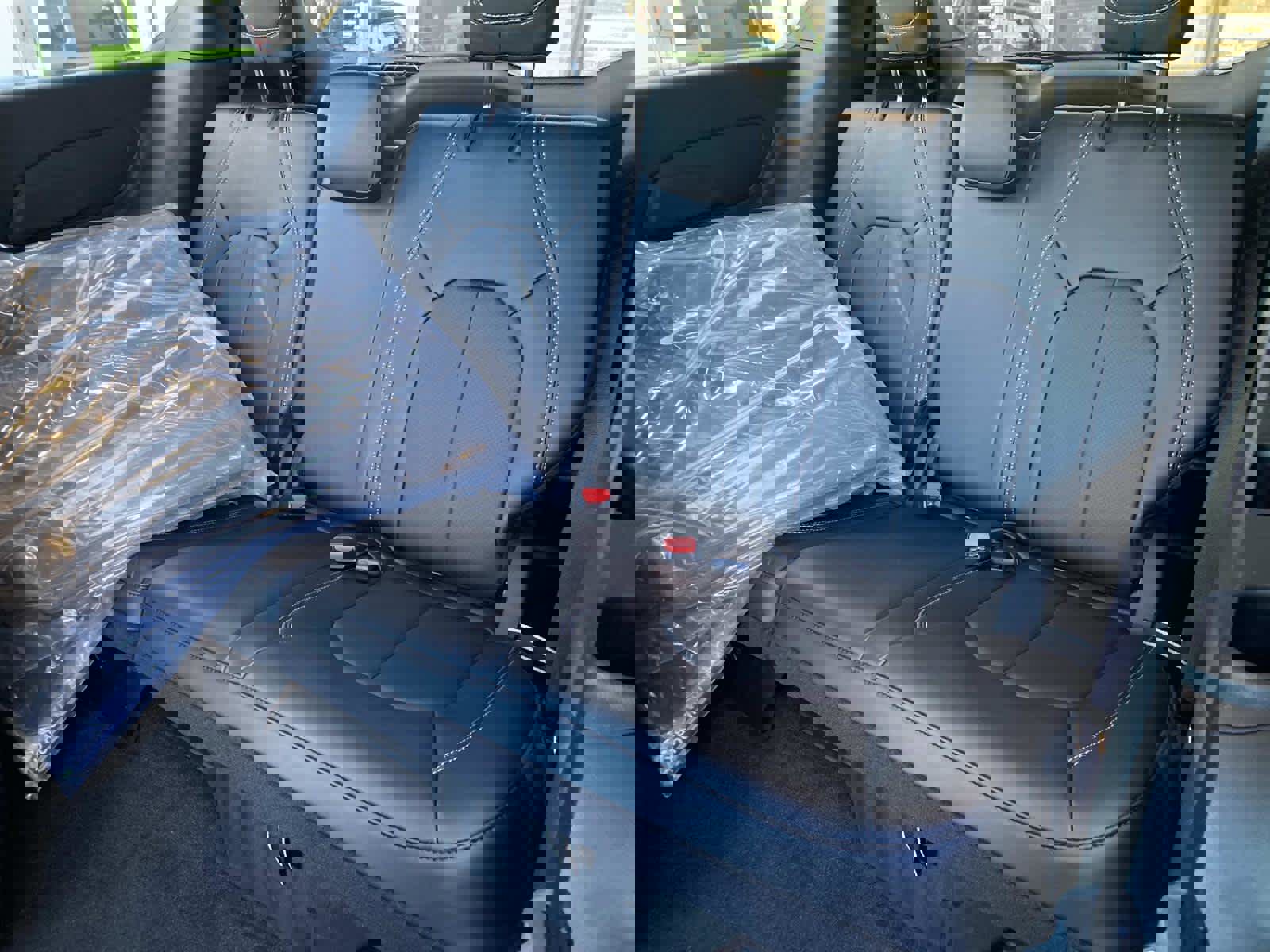 New 2026 Chrysler Pacifica Select FWD image 7