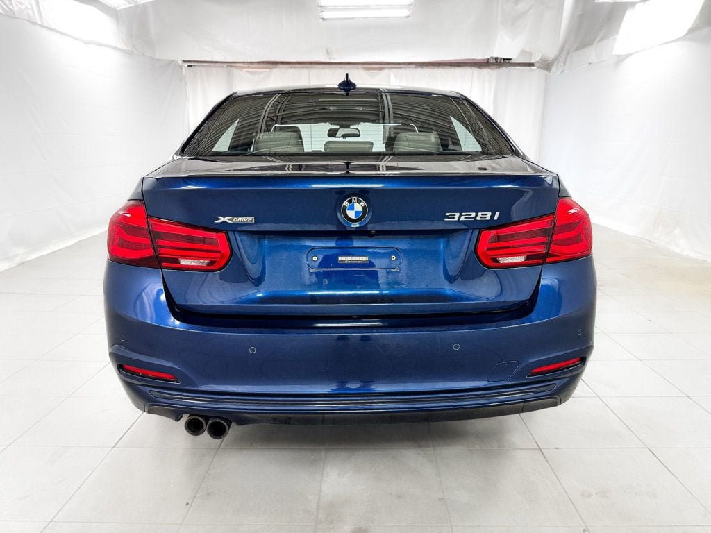 Used 2016 BMW 328i xDrive Sedan AWD/4WD image 5