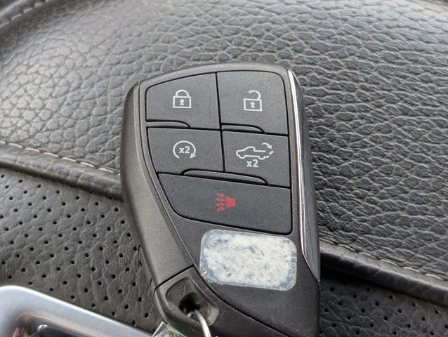 Used 2022 GMC Sierra 1500 Denali w/ Technology Package AWD/4WD image 32