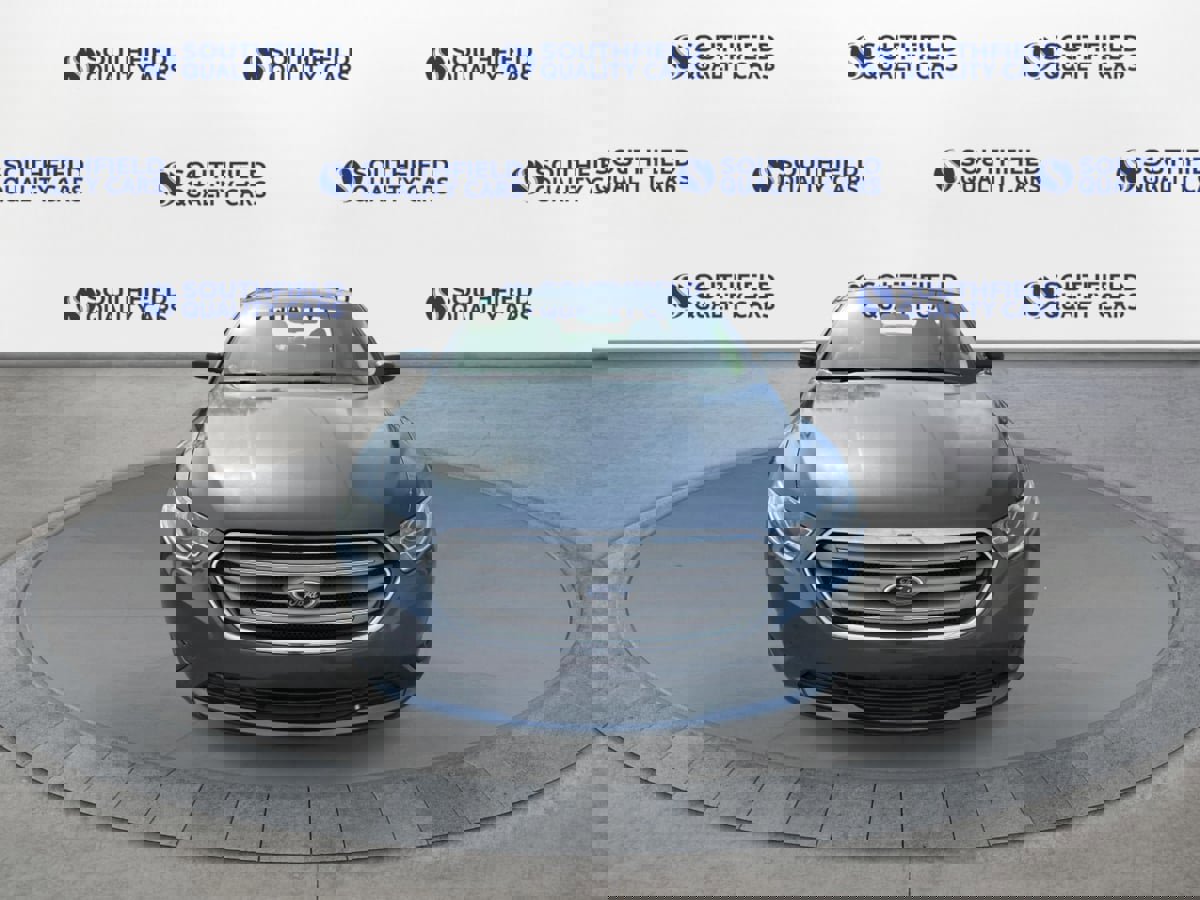 Used 2019 Ford Taurus SEL AWD/4WD image 9