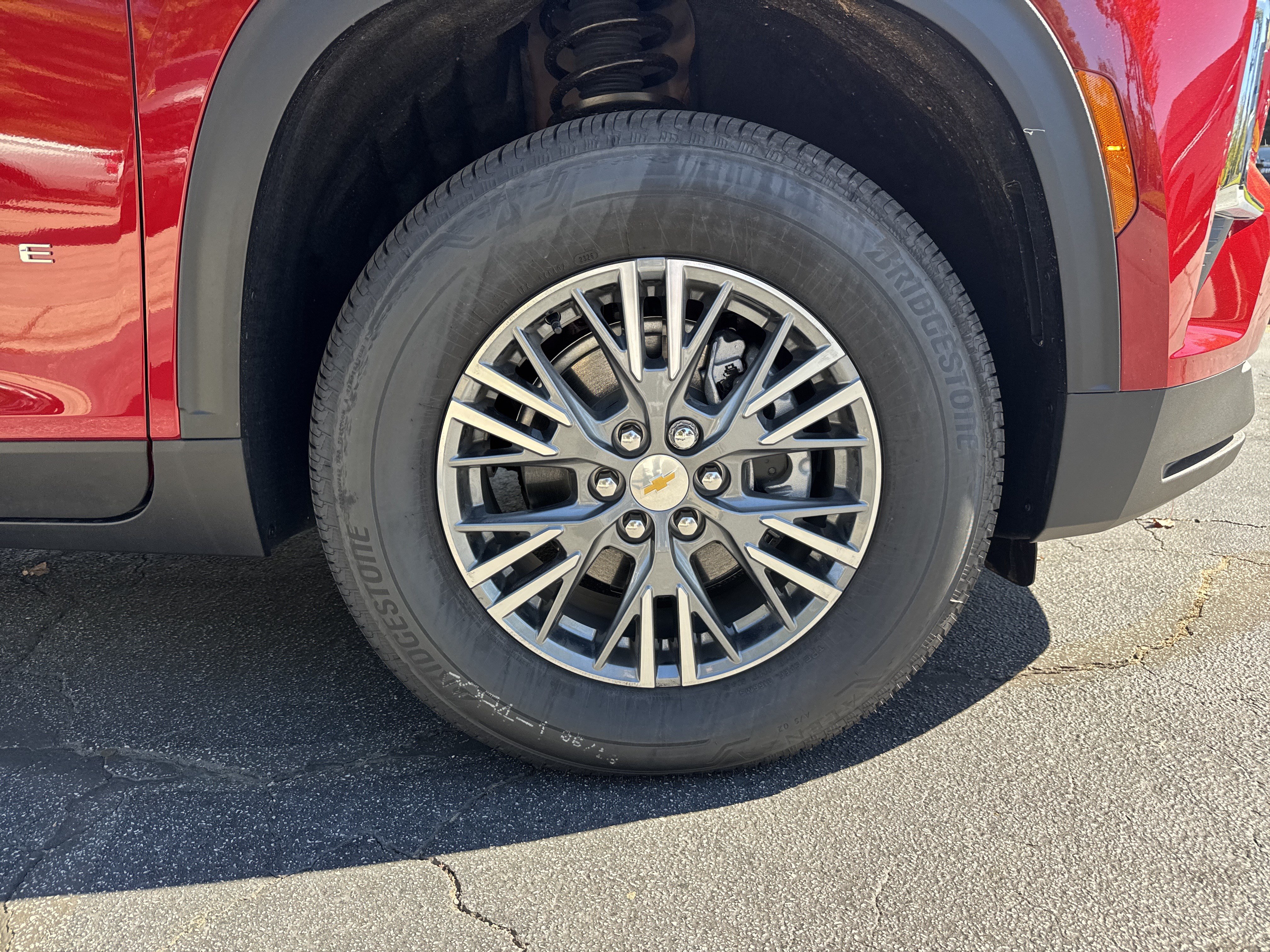 New 2026 Chevrolet Traverse LT FWD image 12