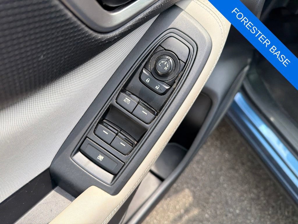 Used 2021 Subaru Forester AWD/4WD image 11