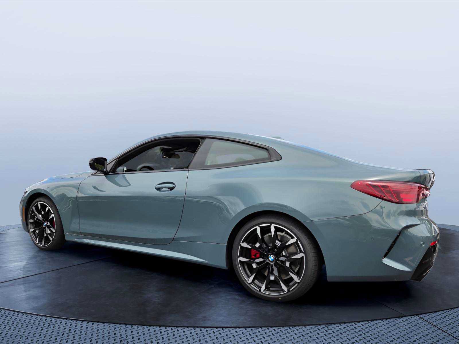 New 2026 BMW 430i Coupe w/ M Sport Package RWD image 4