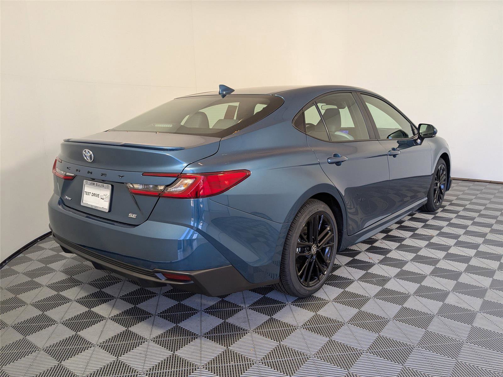 New 2026 Toyota Camry SE image 22