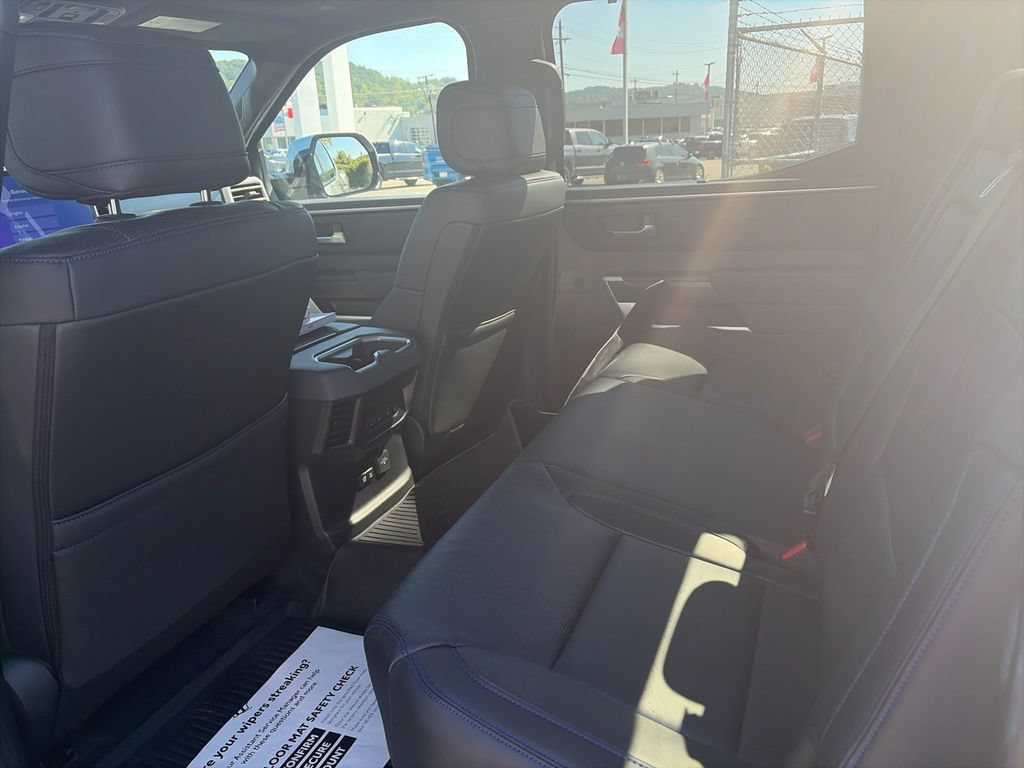 Used 2025 Toyota Tundra Platinum AWD/4WD image 14