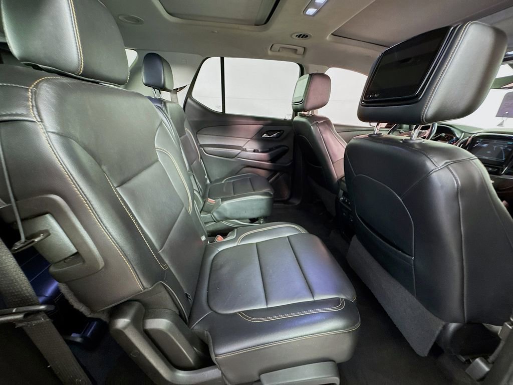 Used 2019 Chevrolet Traverse RS w/ LPO, Floor Liner Package AWD/4WD image 36