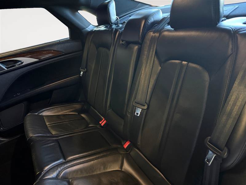Used 2019 Lincoln MKZ Reserve FWD image 15