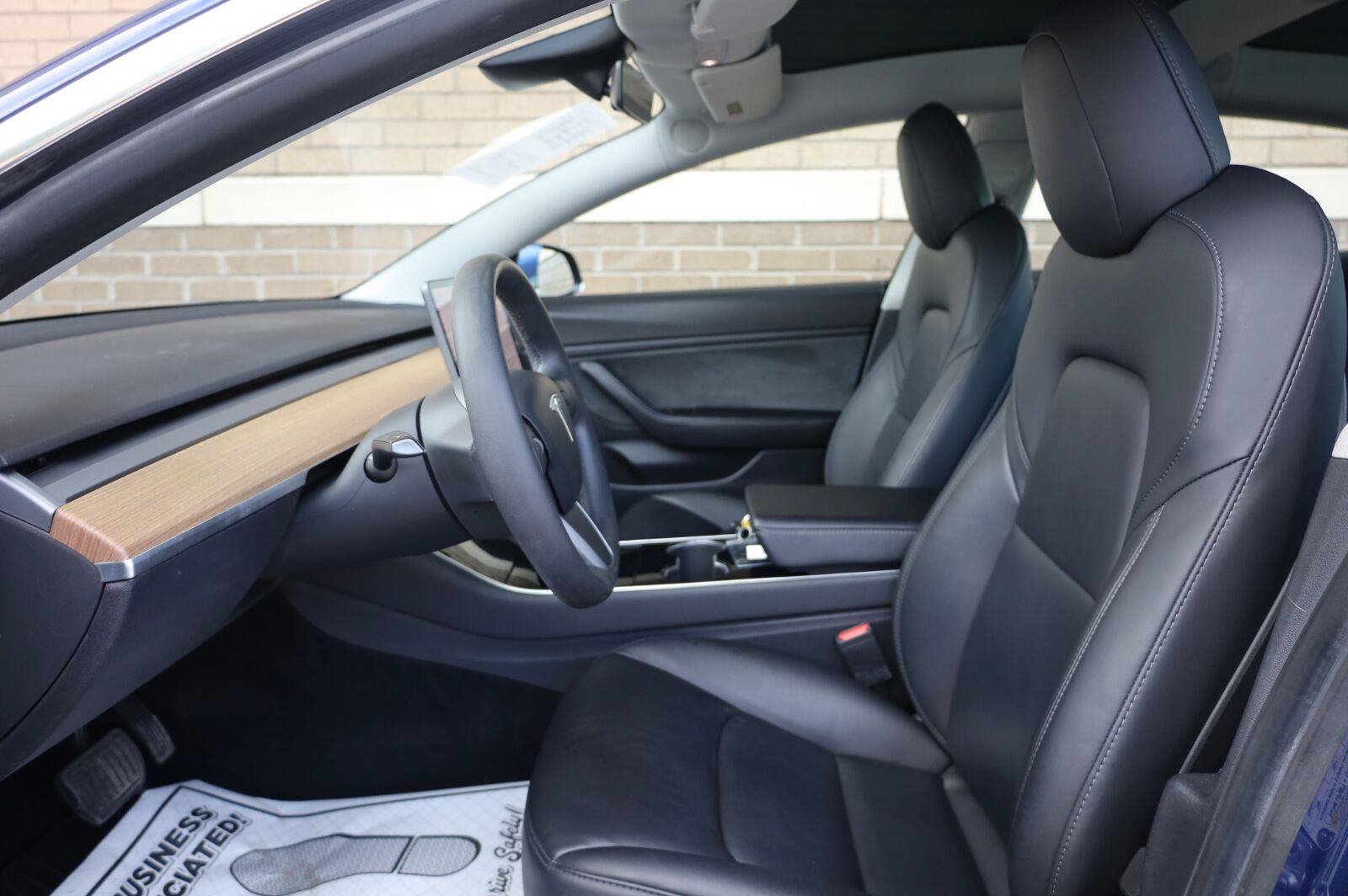 Used 2020 Tesla Model 3 Long Range AWD/4WD image 14