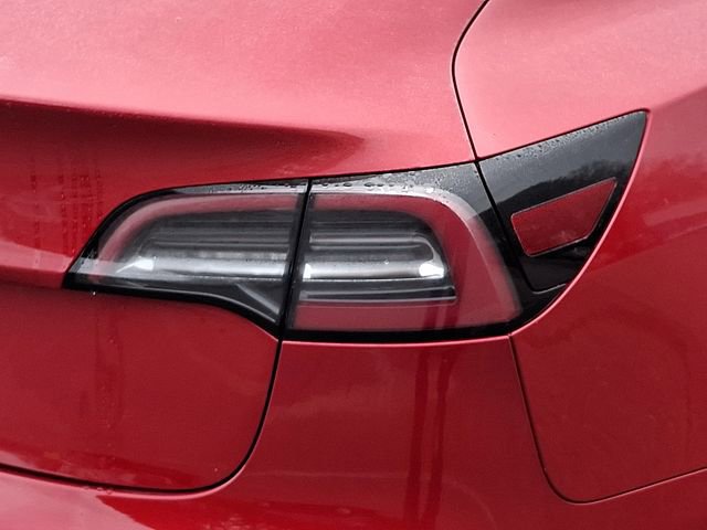 Used 2018 Tesla Model 3 Long Range image 12