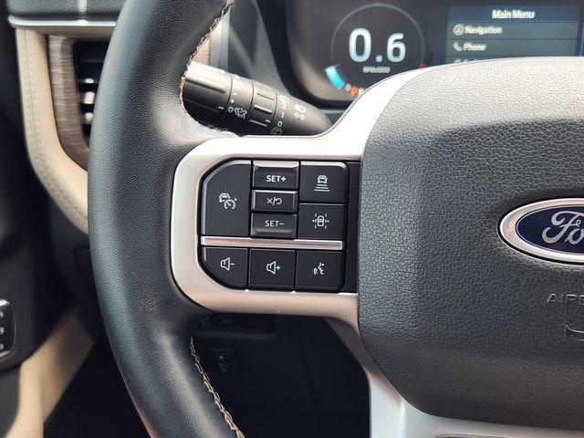 Used 2023 Ford Expedition Limited AWD/4WD image 29