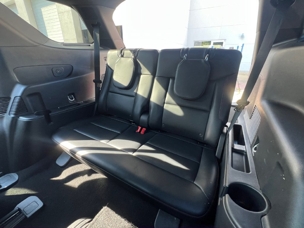Used 2025 Ford Explorer ST-Line AWD/4WD image 26
